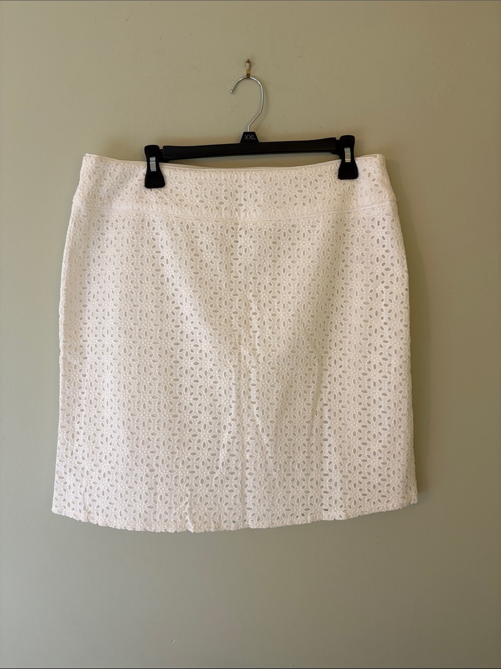 Saint Tropez West White Eyelet Pencil Skirt